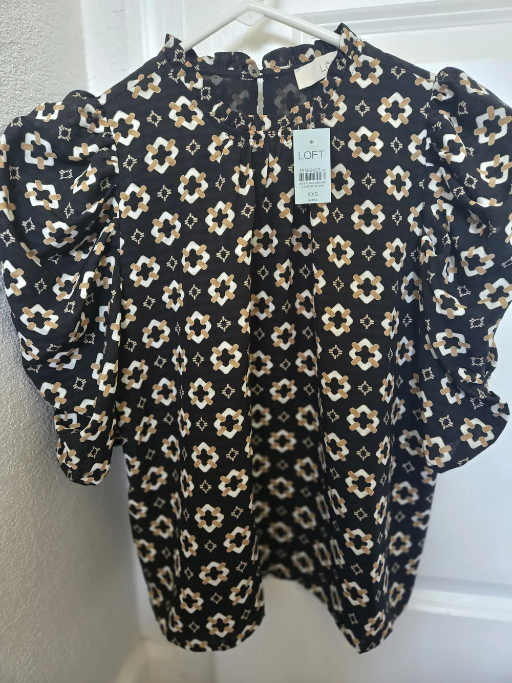NWT LOFT Black Geo Print Ruffle Neck Blouse Size XXSP
